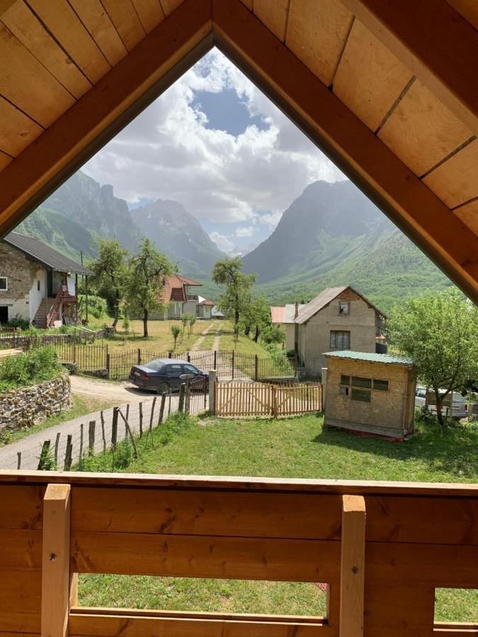 Guest House Ulaj Vusanje Exterior photo